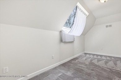 Welcome to your lakefront retreat in the heart of the Poconos - photo 18