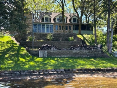 Lake Home For Sale in Monticello, Minnesota