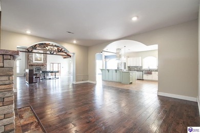 Extraordinary opportunity to own a truly one-of-a-kind 34-acre - photo 39