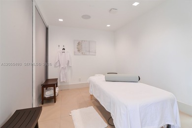 Magazine quality furnished 2 BR/2 BA residence at highly - photo 41
