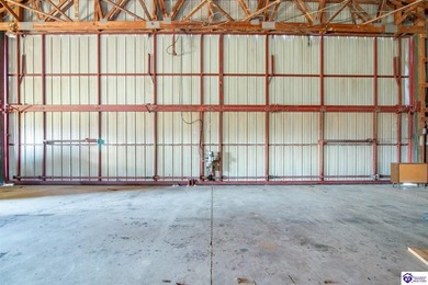 Extraordinary opportunity to own a truly one-of-a-kind 34-acre - photo 48