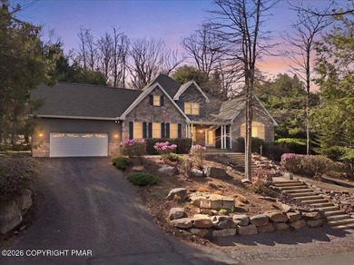 Welcome to your lakefront retreat in the heart of the Poconos - photo 49