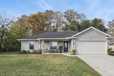 Lake Henderson Home Sale Pending in Inverness Florida