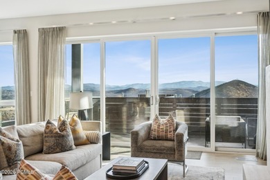 Enjoy this premiere location in Canyons Village with true ski-in - photo 4