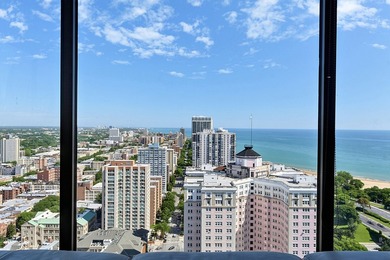 A rare opportunity to own a rarely available top-floor corner - photo 14