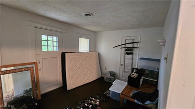 Income-producing duplex located in a consistently leased rental - photo 15