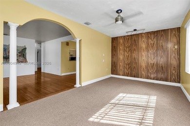 Unique, 2/1 single family, corner home in a most desirable and - photo 8