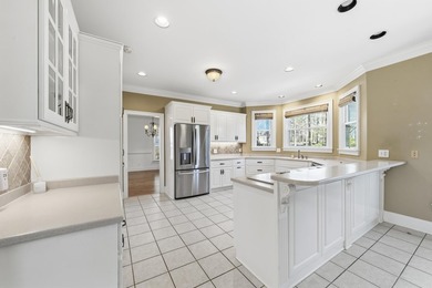 RARE OPPORTUNITY TO OWN A CLASSIC GOLF-FRONT ESTATE OVERLOOKING - photo 38