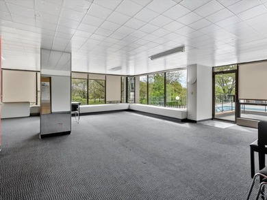 A rare opportunity to own a rarely available top-floor corner - photo 44