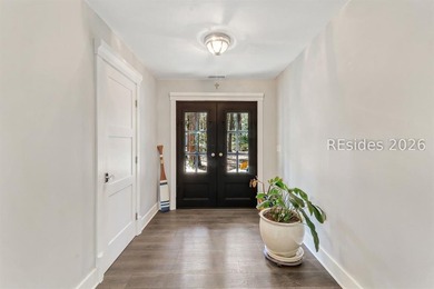 Beautifully renovated 3-bedroom, 2.5-bath home set on a private - photo 4