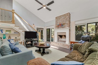 Beautifully renovated 3-bedroom, 2.5-bath home set on a private - photo 6