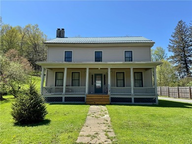 (private lake, pond, creek) Home For Sale in Mount Vision New York