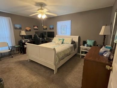 Main Lake Waterfront with Guest Quarters - photo 8