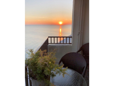Experience stunning Gulf-front views from the 20th floor at One - photo 2