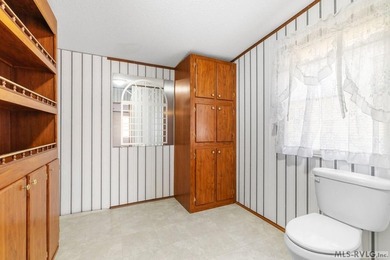 If you enjoy country relaxation, having ample storage, or - photo 16