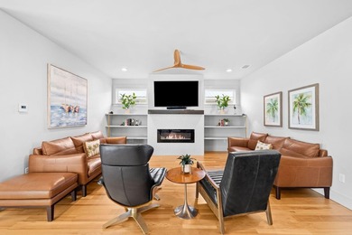 Welcome to 213 Pinetree Drive, a fully furnished contemporary - photo 4