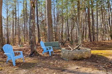 If you enjoy country relaxation, having ample storage, or - photo 31