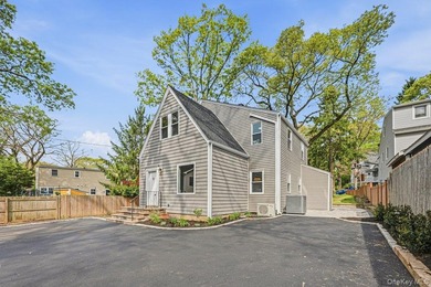 Welcome to 10 Harby Drive! The property also goes by the address - photo 2