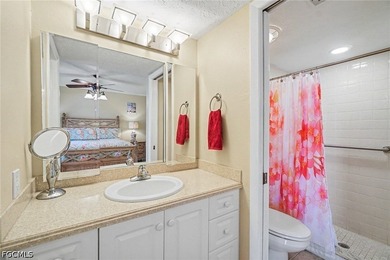Fantastic first floor, fully furnished 2 bedroom 2 bath Gulf - photo 12