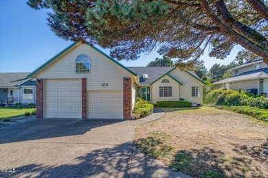 Single Level Home on the Golf Course. Relax and enjoy the views - photo 2