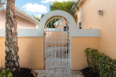 Beautiful 3BR/2BA home with 2-car garage located in the gated - photo 2