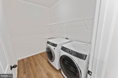 **SOLAR PANEL INCLUDED ONLY ONE YEAR OLD** Save More as Energy - photo 12
