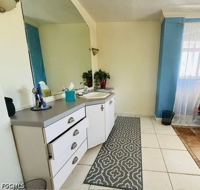 This SE Cape Coral Gulf-access, second-floor corner unit offers - photo 15