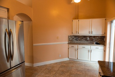 Beautiful 3BR/2BA home with 2-car garage located in the gated - photo 5