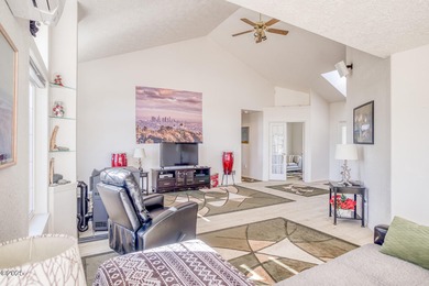Single Level Home on the Golf Course. Relax and enjoy the views - photo 7