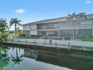 Fantastic first floor, fully furnished 2 bedroom 2 bath Gulf - photo 19