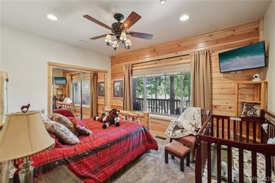 Majestic log-style mountain masterpiece located in the exclusive - photo 20