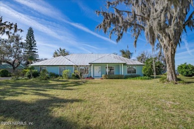 Lake Home For Sale in East Palatka, Florida