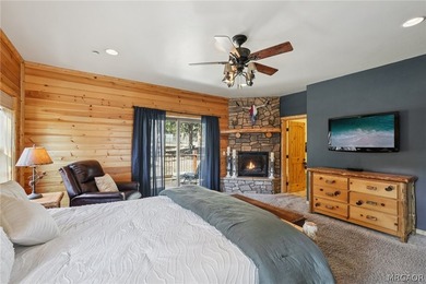 Majestic log-style mountain masterpiece located in the exclusive - photo 27