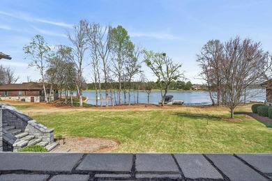 Lakefront Villa with Max Dock in Cuscowilla. Enjoy spectacular - photo 49
