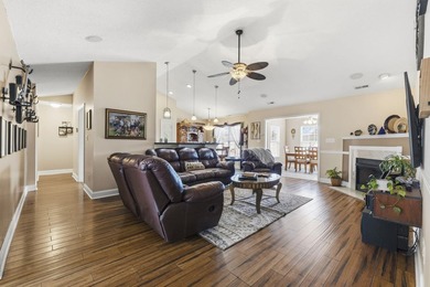 Located in the quiet Summerfield community, 200 Silverbelle - photo 7