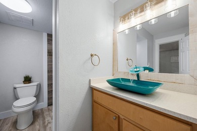 Turnkey Investment Opportunity! This beautifully updated - photo 9