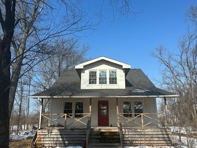 Lake Michigan - Berrien County Home Active Under Contract in Sawyer Michigan