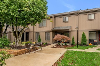 Lake Fontaine Condo For Sale in Lexington Kentucky