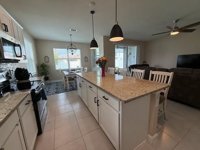 Fantastic opportunity to live in the gated community of Copper - photo 10