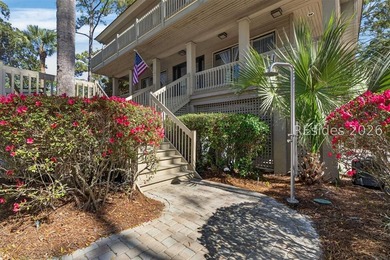 This exceptional second-row ocean home in Sea Pines offers a - photo 5