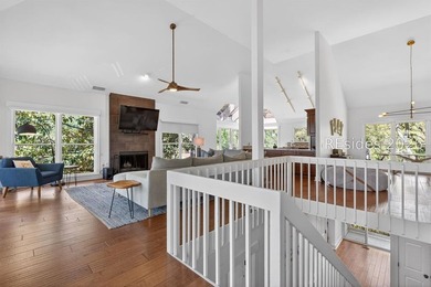 This exceptional second-row ocean home in Sea Pines offers a - photo 10
