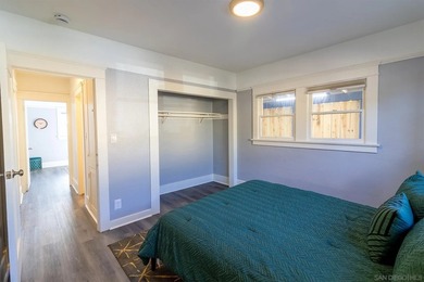 North Park Craftsman with great curb appeal. Even has a white - photo 18