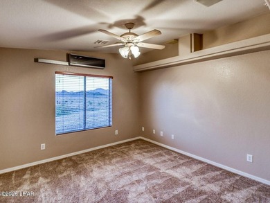 GRAND ESTATE WITH PANORAMIC MOUNTAIN VIEWS Nestled on a 0 - photo 22