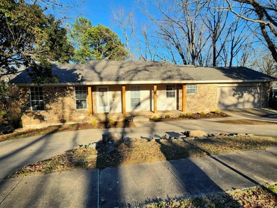 Lake Home For Sale in North Little Rock, Arkansas