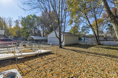 This charming 3 bedroom, 2 bath bungalow in the heart of Des