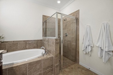 Perfectly positioned and thoughtfully designed, this - photo 18