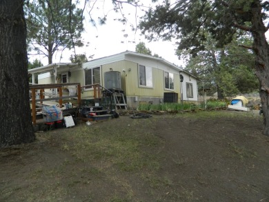 Lake Home For Sale in Chiloquin, Oregon