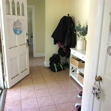 Oversized 1.76+/- acre parcel with 4BR/2.5BA home in Norfolk! - photo 5