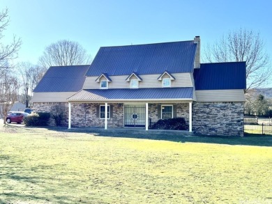 Lake Hamilton Home For Sale in Hot Springs Arkansas