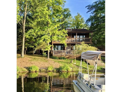 Negaunee Lake Home For Sale in Evart Michigan